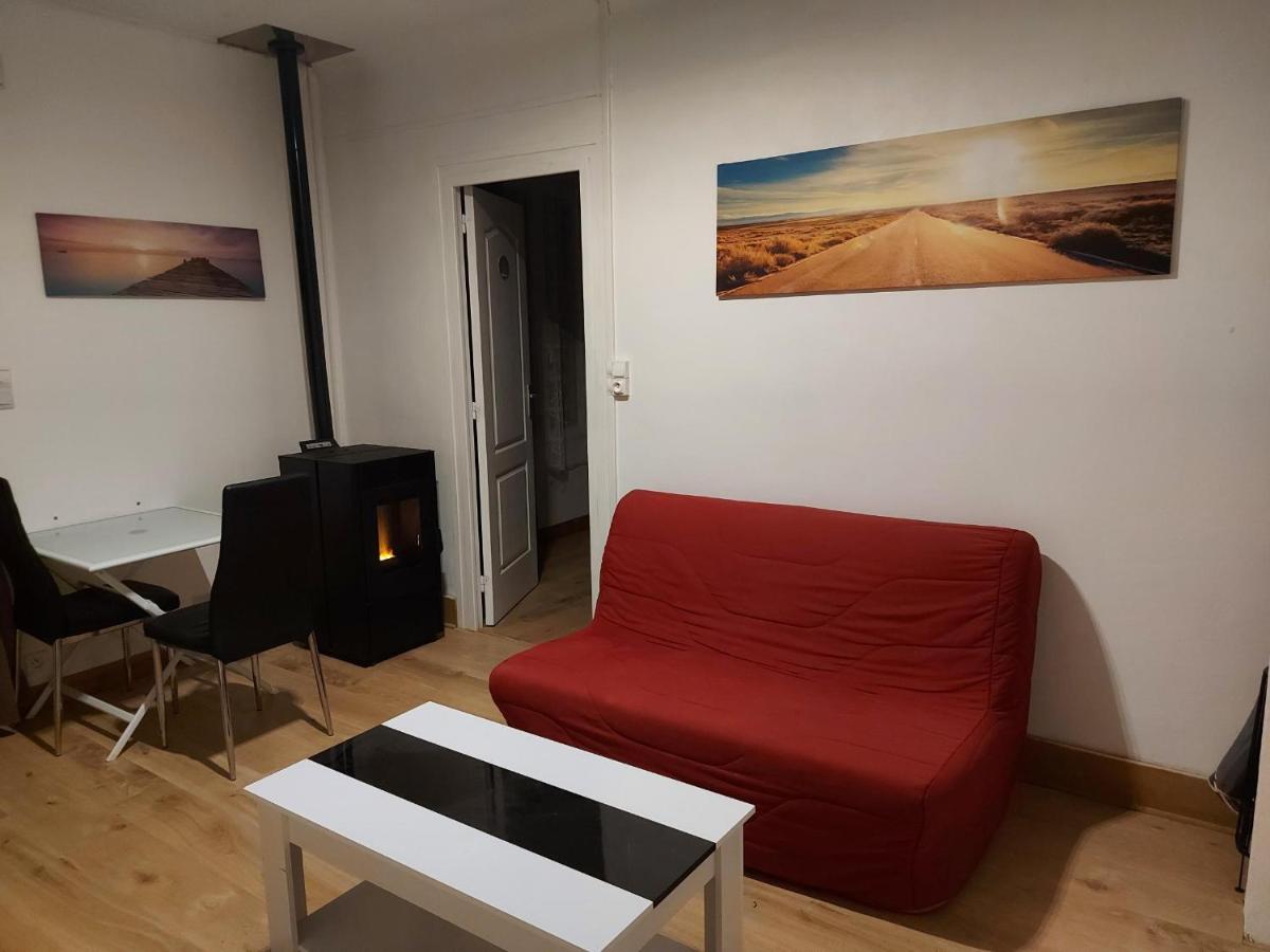 Le Studio D Olivia Avallon Bagian luar foto